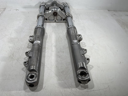 2015 Harley Dyna Low Rider FXDL OEM Front Triple Tree Set & LH RH Fork Legs Sliders