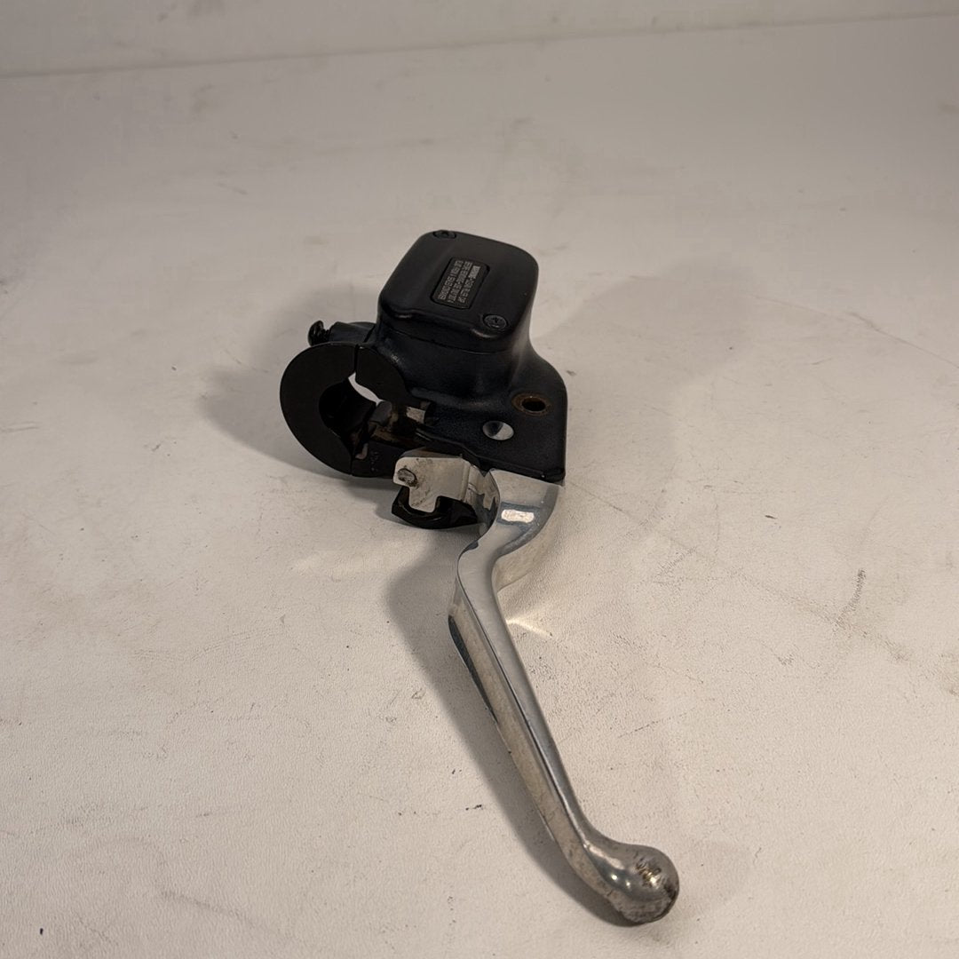 2017 - 2026 Harley-Davidson Softail Heritage Classic 114 Front Right Brake Lever Master Cylinder 41700233