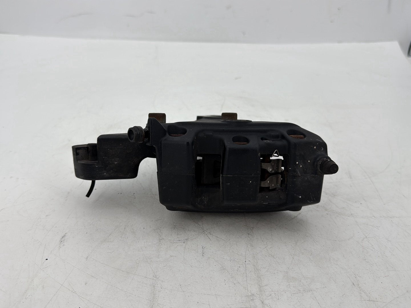 2008 Harley Touring FLHTCU Electra Glide Ultra OEM Rear Back Brake Caliper w/ Bracket