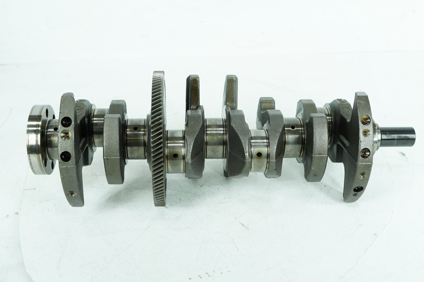 2013 - 2015 Jaguar XF  Crankshaft