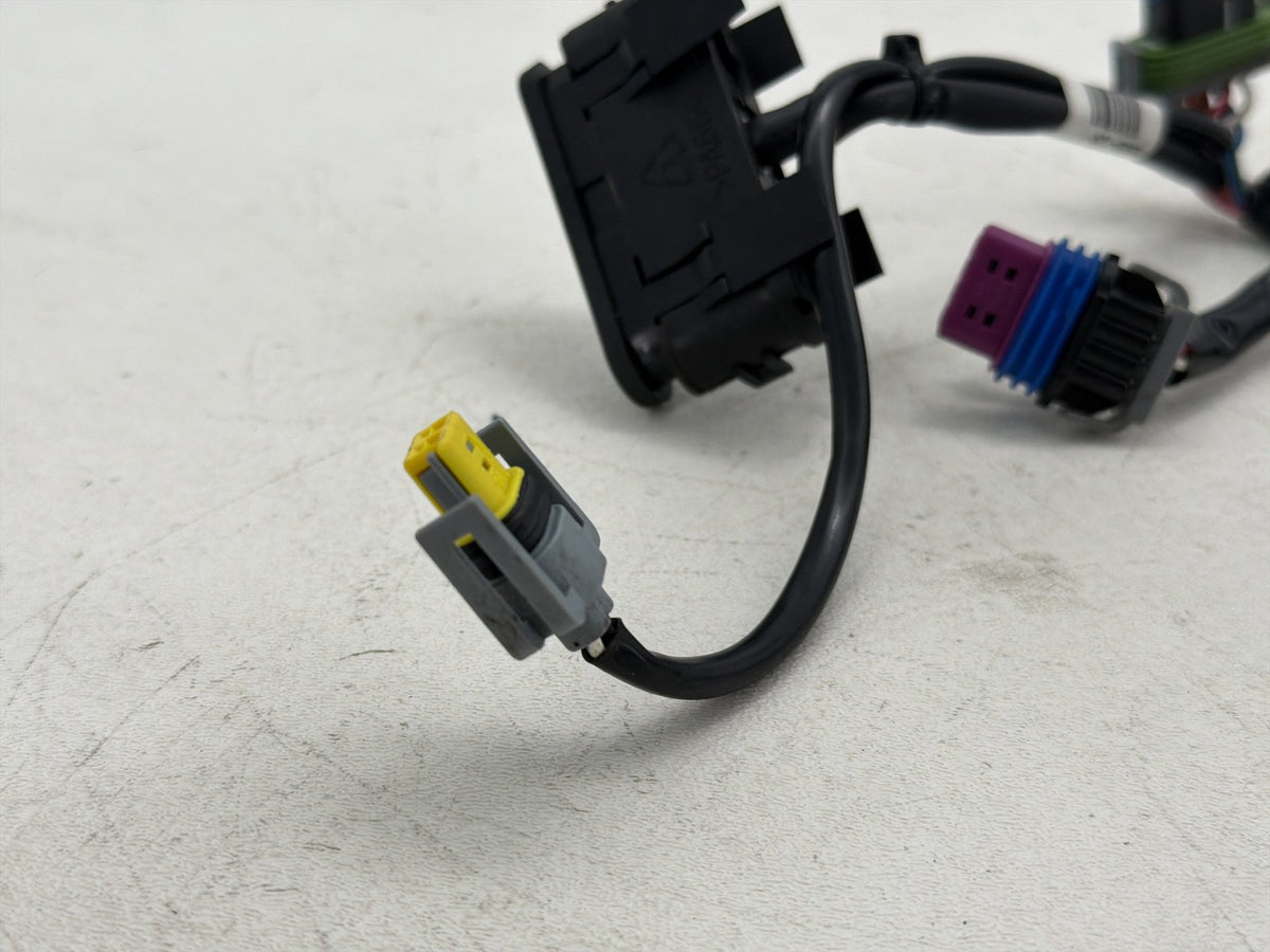 2016 Harley Dyna Fat Bob FXDF 103 OEM Dash Indicator Lamp Wire Plug In