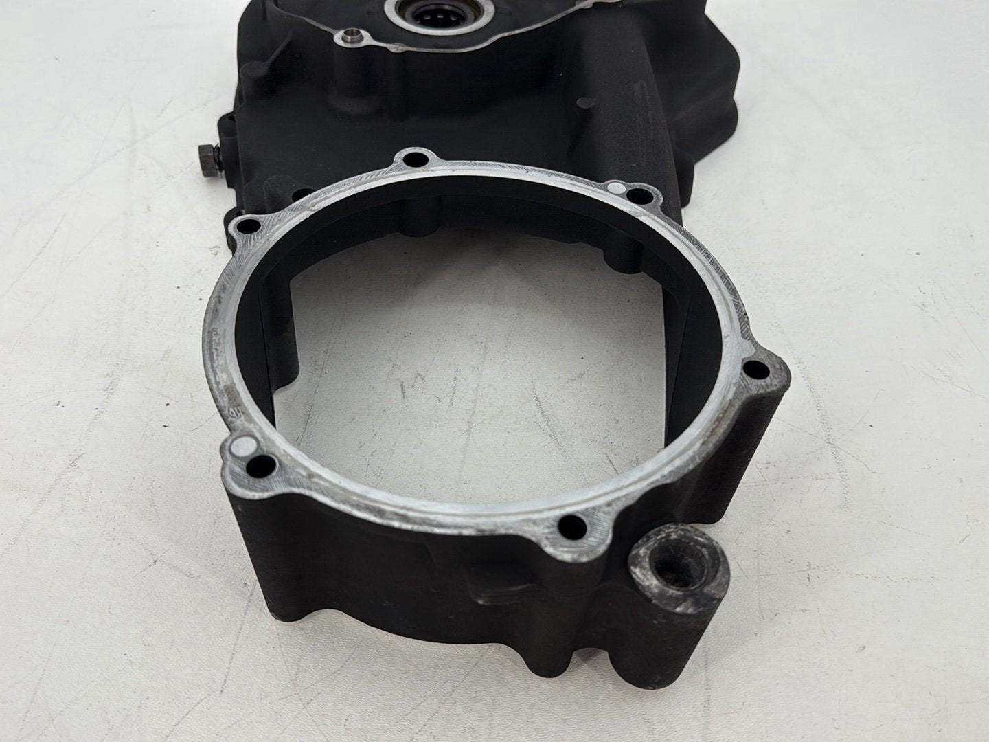 2011 Harley Electra Glide Ultra FLHTK OEM Inner Primary Clutch Cover