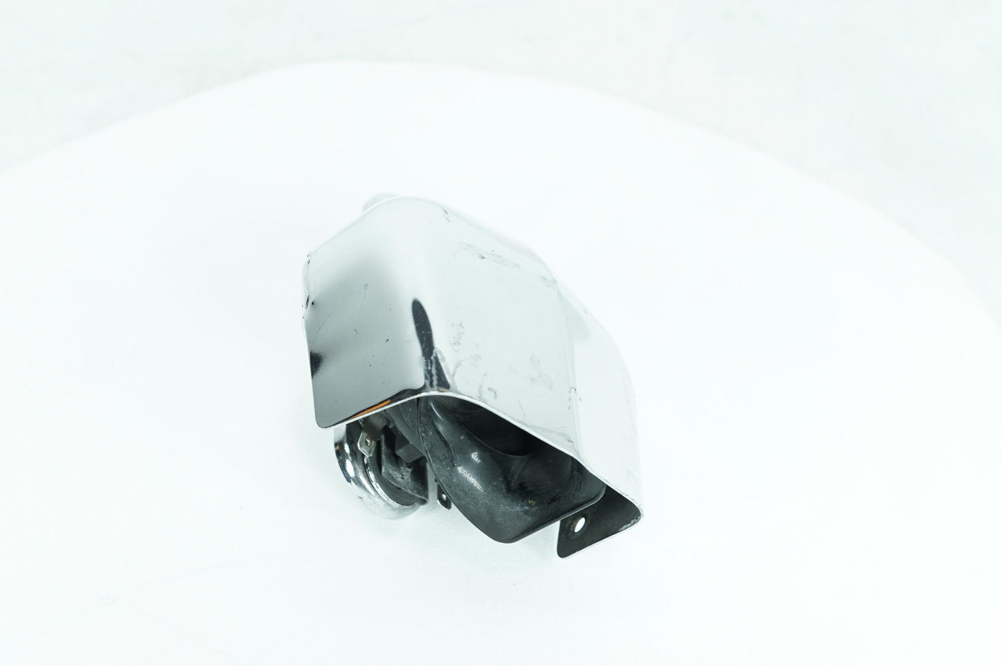 1991 - 2003 Harley-Davidson Sportster Custom Horn Signal Klaxon Chrome Cover 69012-93A