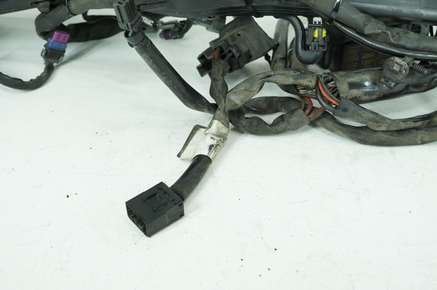 2007 - 2011 Harley-Davidson Touring Street Glide Main Wire Wiring Harness Loom 70985-07