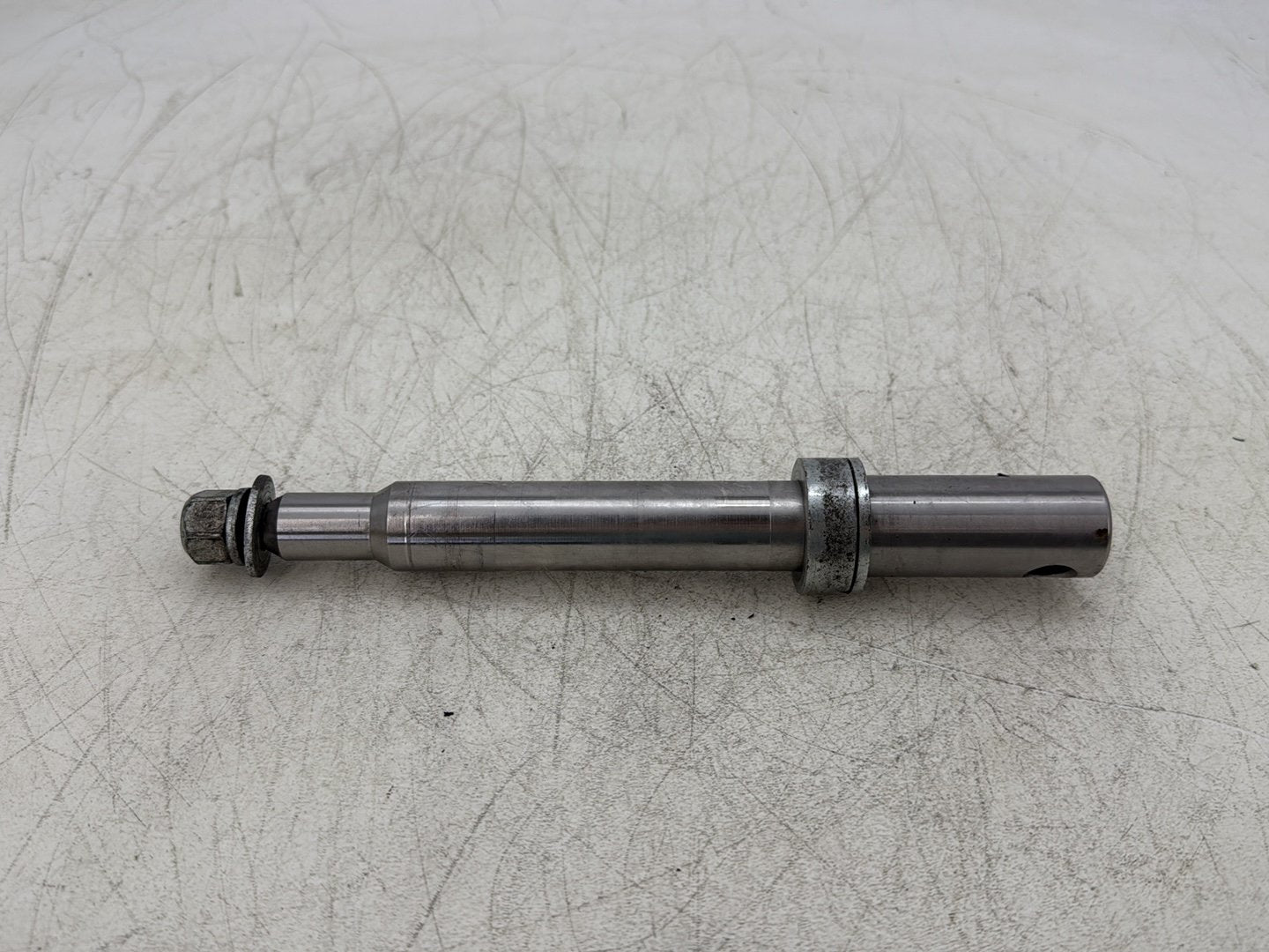 2004 Harley Dyna Super Glide FXDI OEM Front Wheel Axle Bolt Shaft