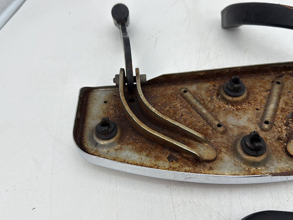 2007 Harley Touring Electra Ultra Left Right Driver & Pass Floorboard Foot Rest