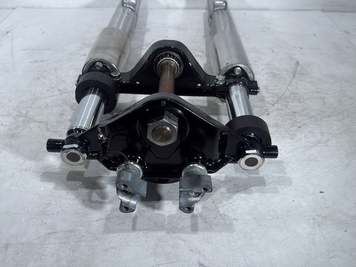 07 Harley Street Glide Touring OEM Front Triple Tree Set LH RH Fork Legs Sliders