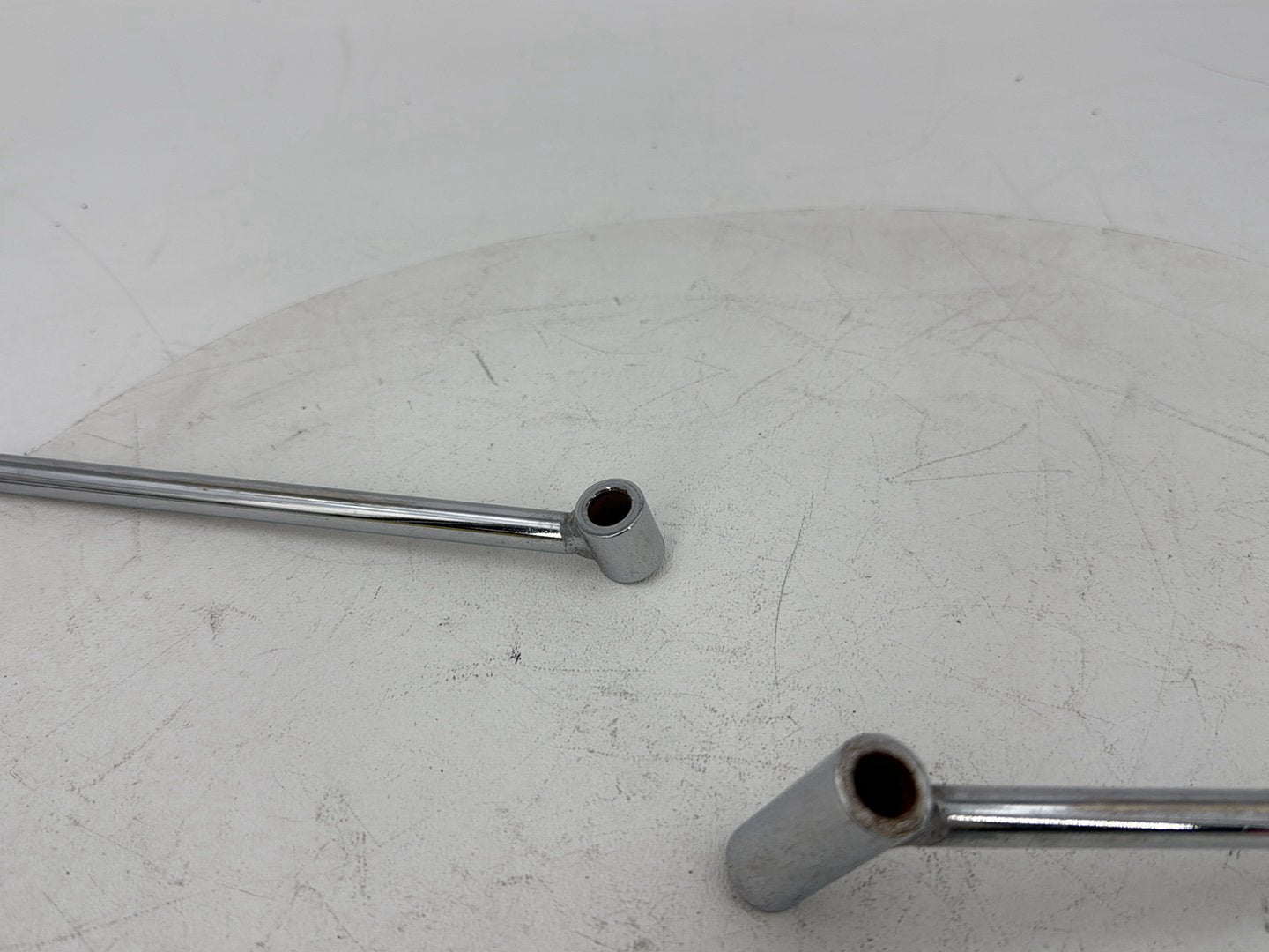 1999 - 2006 Harley-Davidson Softail Heritage Rear Left Right Saddlebag Guard Rails Bar 91790-84A