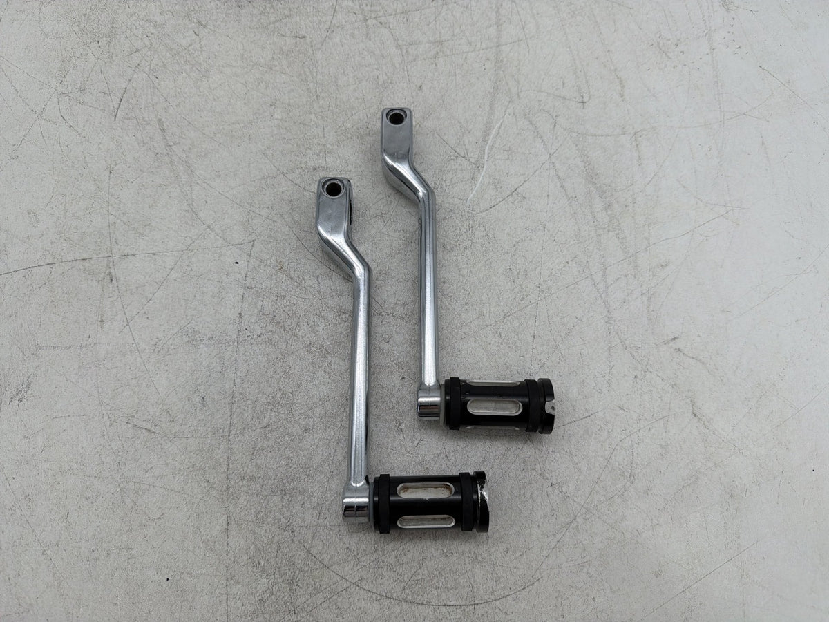 2011 Harley Electra Glide Touring Ultra OEM Gear Shifter Lever Pedal Pedals