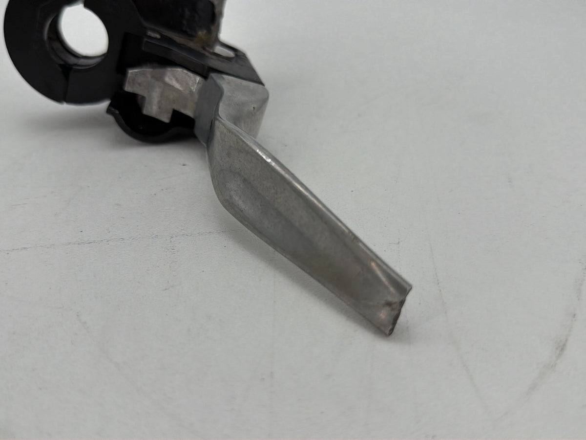 2011 Harley Heritage Softail Classic OEM Front Right Brake Lever Master Cylinder