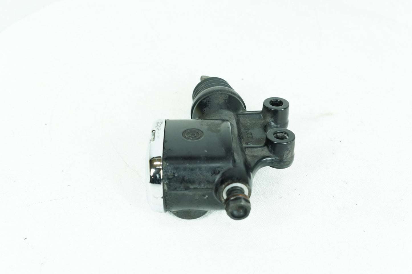 2008 - 2016 Harley-Davidson Touring Road Glide Custom Rear Brake Master Cylinder Reservoir  	41763-08C
