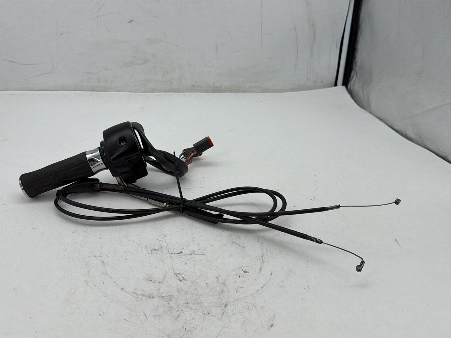 2003 Harley Road King Touring FLHRCI Classic OEM Right Engine Start Kill Switches Controls