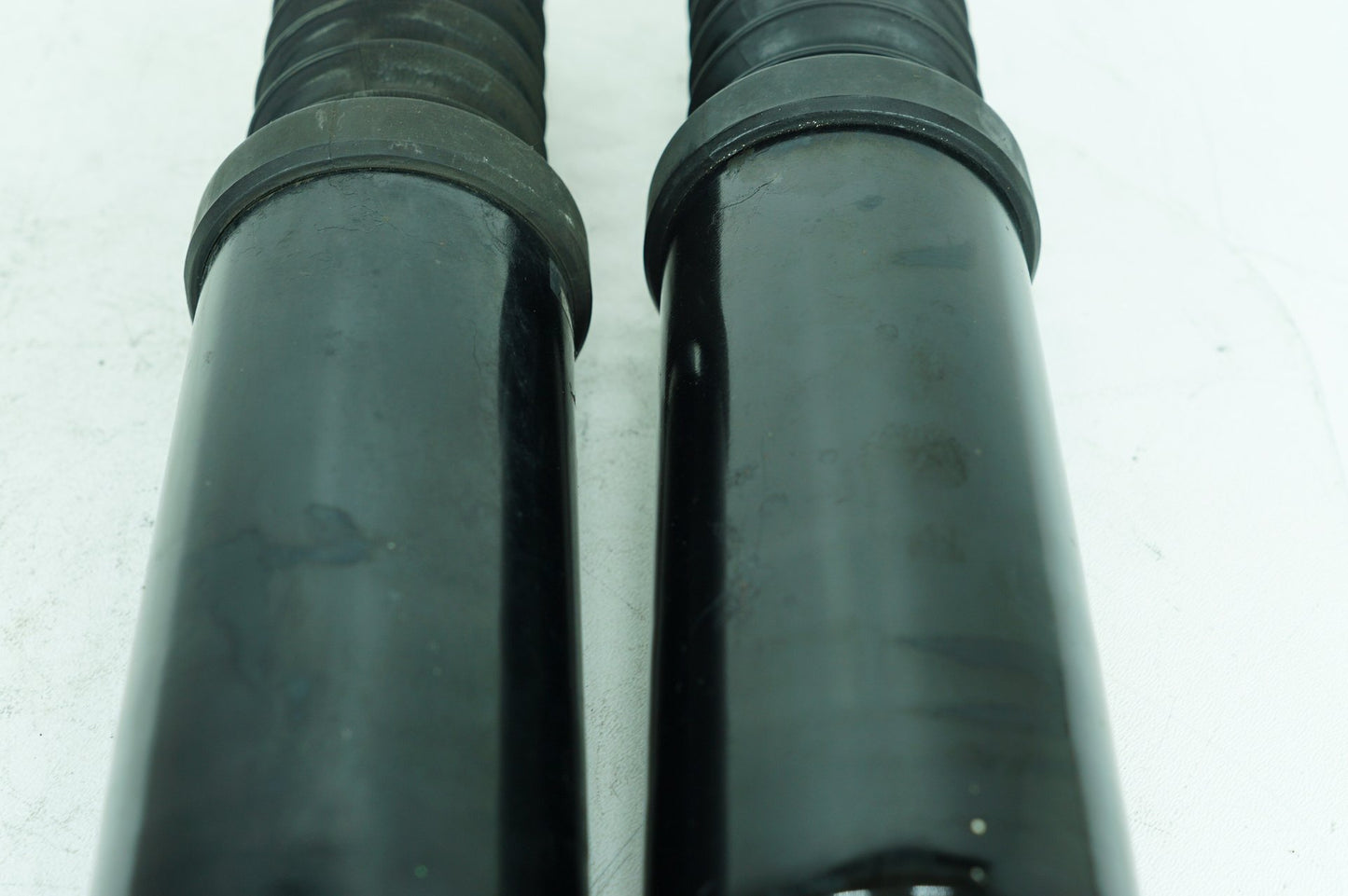 1984 - 1998 Harley-Davidson Touring Road Glide Rear Left Right Shock Absorbers 54565-97C