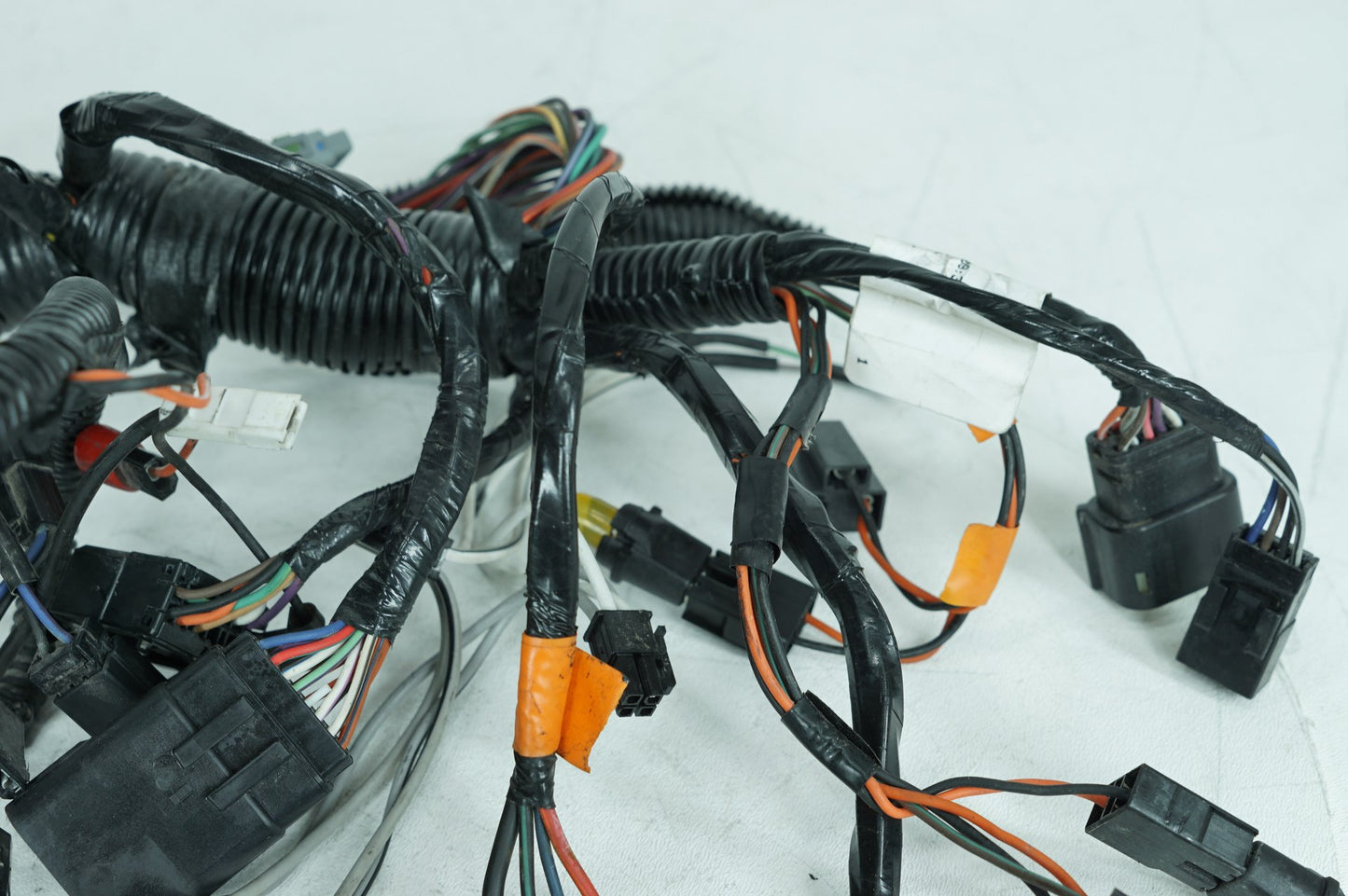 2007 - 2011 Harley-Davidson Touring Electra Ultra Front Sub Wiring Harness Loom Interconnect 70232-08