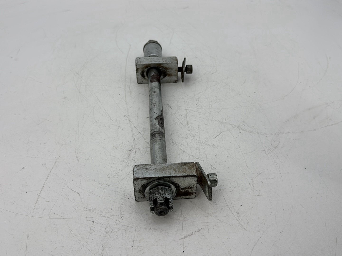 2002 Harley Dyna FXD Super Glide OEM Rear Wheel Axle Bolt Shaft
