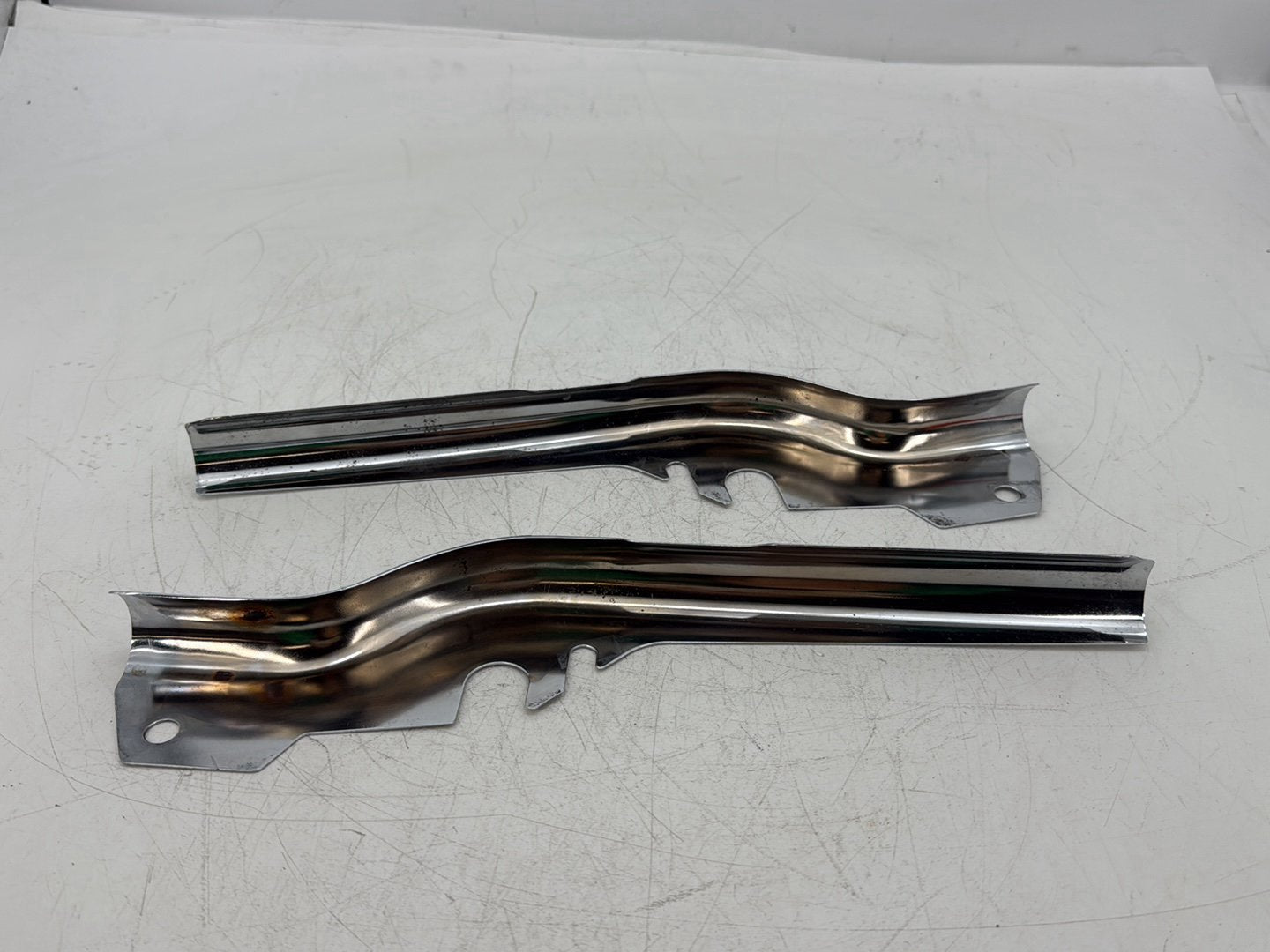 1995 Harley Touring FLHTCI Electra Glide Classic OEM Rear Left Right Fender Struts Bracket