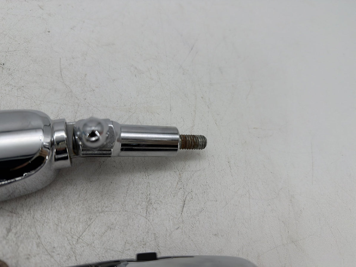 2003 Harley Softail Deuce FXSTDI OEM Passenger Left & Right Foot Pegs