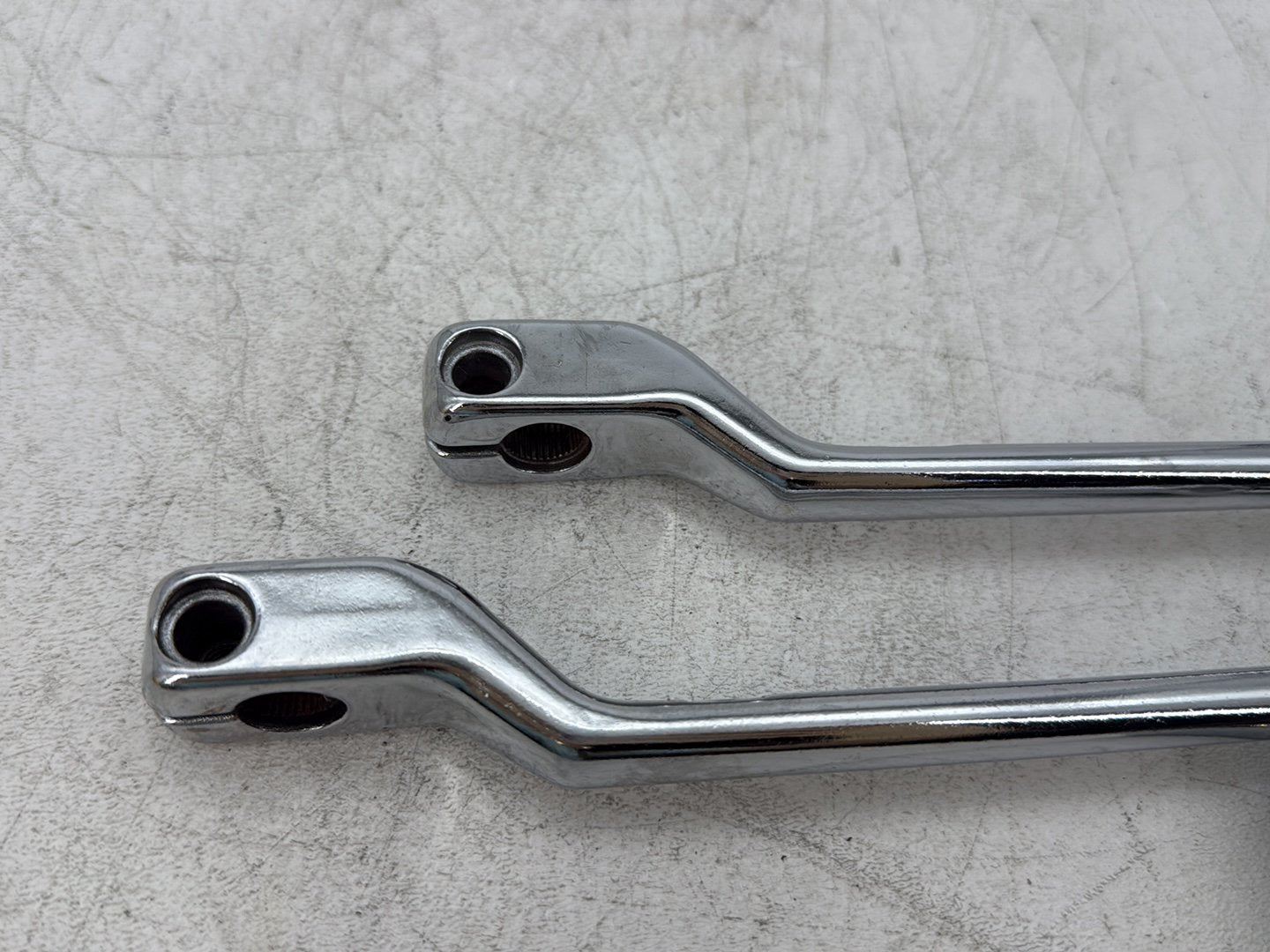 2005 Harley Electra Glide Touring Ultra FLHTCUI OEM Gear Shifter Lever Pedal Pedals