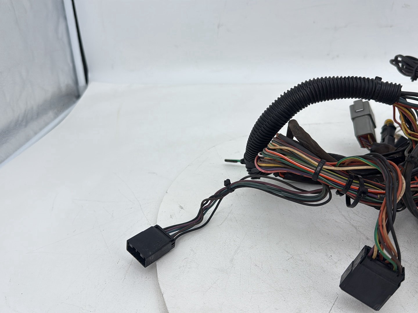 1999 - 2006 Harley-Davidson Touring Electra Glide Front Sub Wiring Harness Loom Interconnect 70232-03