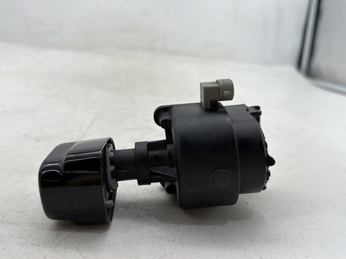 2018 Harley Road Glide Touring FLTRXS OEM Ignition Switch Cylinder Barrel Lockset NOKey
