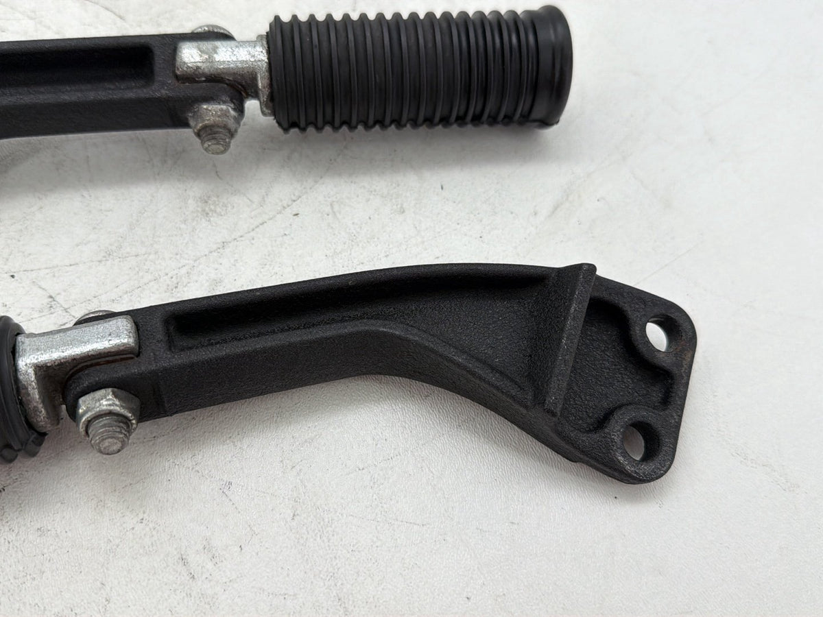 2014 Harley Dyna Low Rider FXDL OEM Passenger Left & Right Foot Pegs