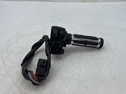 2013 Harley Electra Glide Touring Ultra FLHTCUI OEM Right Engine Start Kill Switches Controls