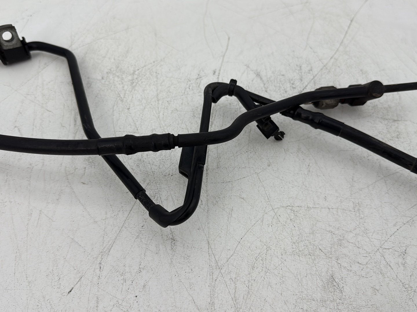2014 Harley Street Glide Touring FLHXS OEM Rear Brake Hose Line Pipe ABS