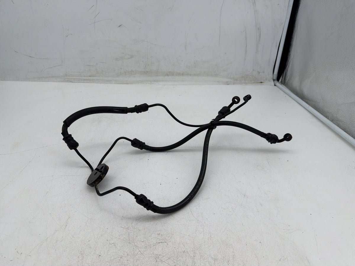 2002 Harley Electra Glide Touring FLHT OEM Front Brake Hose Line Pipe
