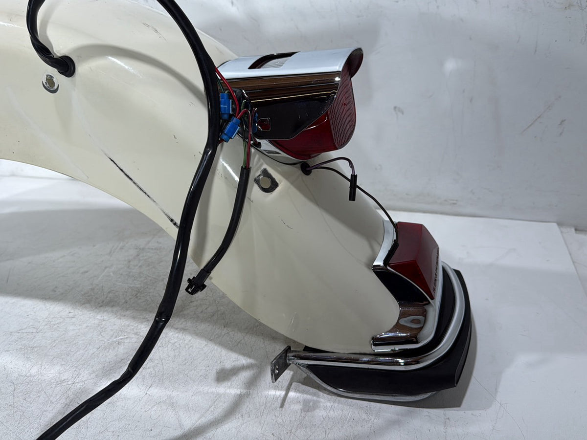 1992 Harley Electra Glide Touring Classic Rear Wheel Fender Taillight Brake Lamp