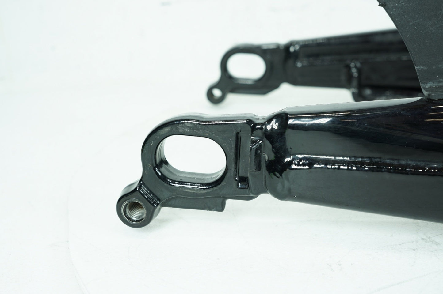 2008 - 2016 Harley-Davidson Touring Electra Ultra Rear Fork Swingarm Swing Arm 47549-09