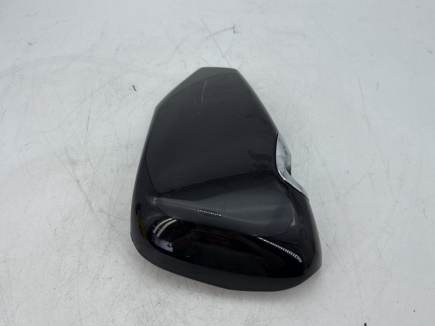 2009 Harley Sportster 883 Low XL883L OEM Right Fairing Side Oil Tank Cover