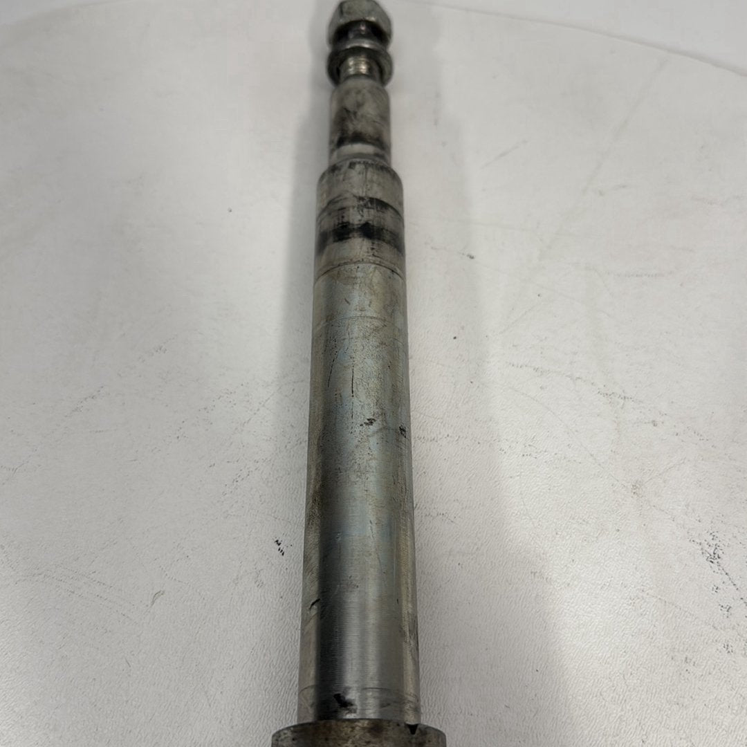 1999 - 2006 Harley-Davidson Touring Electra Glide Ultra Front Wheel Axle Bolt Shaft 43364-00