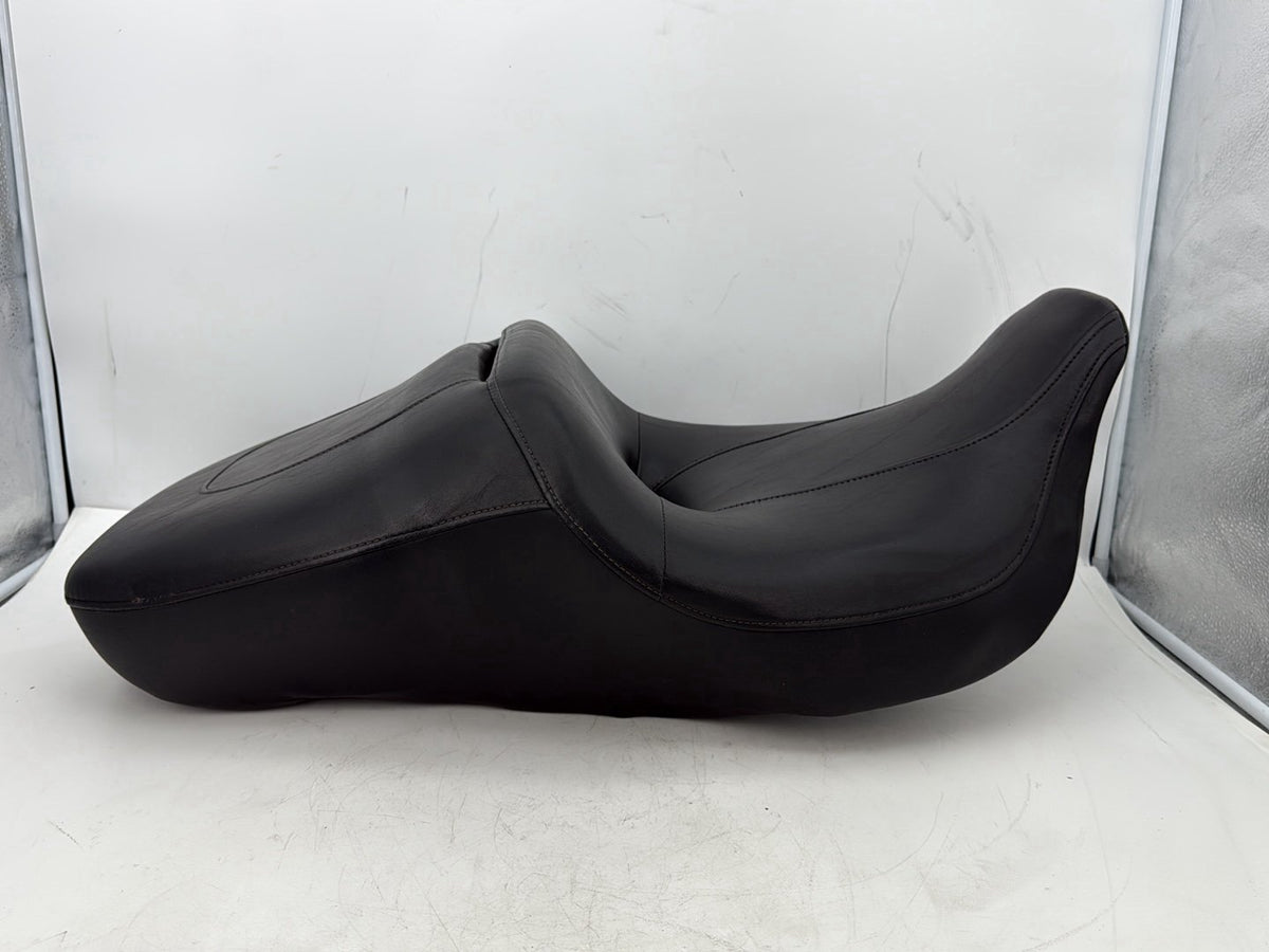 2008 Harley Touring Electra Glide Ultra OEM Passenger Rider Driver Seat Saddle