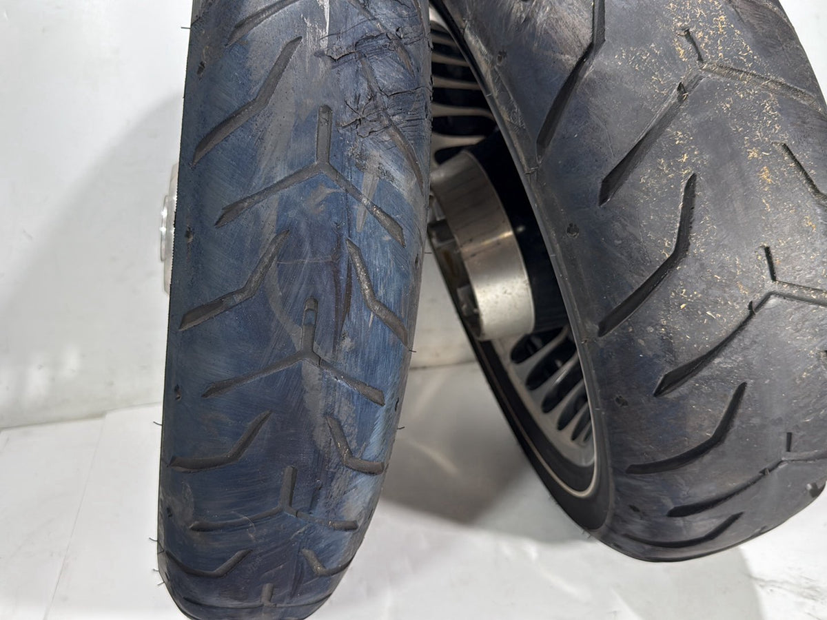 2010 Harley Electra Glide Touring Ultra FLHTCU OEM Front & Rear Wheel Rim Tire16" 17"