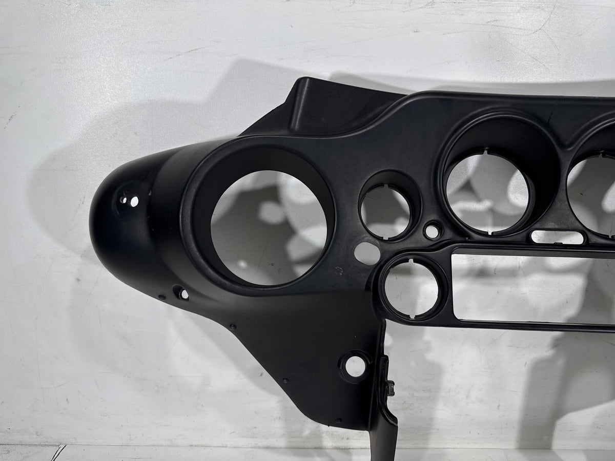 2011 Harley Street Glide Touring FLHX-103 OEM Front Inner Batwing Fairing Cover
