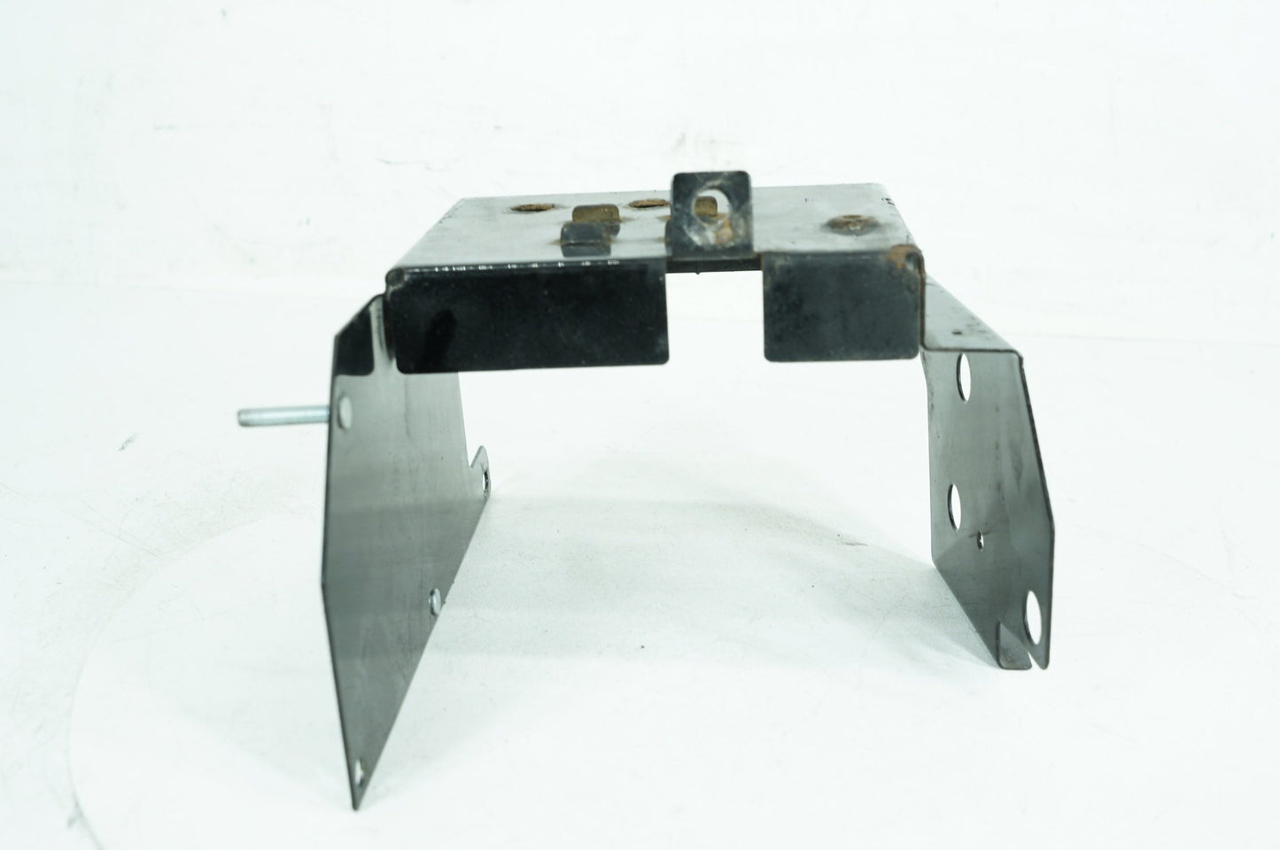 2007 - 2011 Harley-Davidson Touring Road King Classic Battery Tray Bracket Holder Carrier 66281-02A
