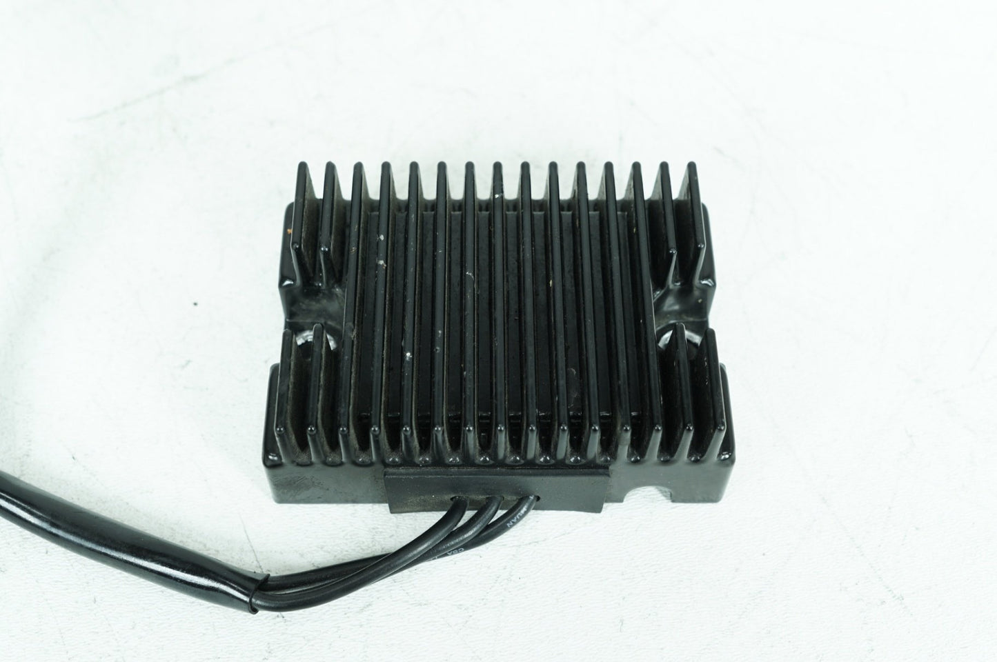 1986 - 2003 Harley-Davidson Sportster Hugger Voltage Regulator Rectifier  74523-94A