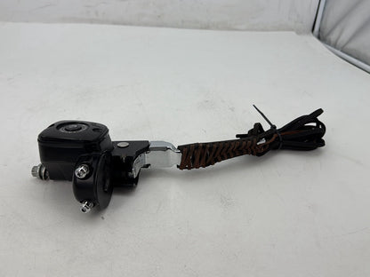 2004 Harley Softail FLSTC Heritage Classic OEM Front Right Brake Lever Master Cylinder