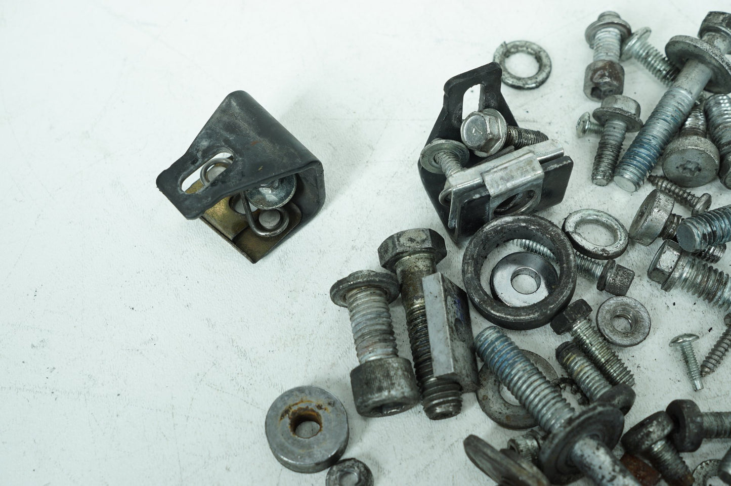 2007 - 2012 Harley-Davidson Touring CVO Electra Screamin Eagle Hardware Bolts Nuts & Brackets