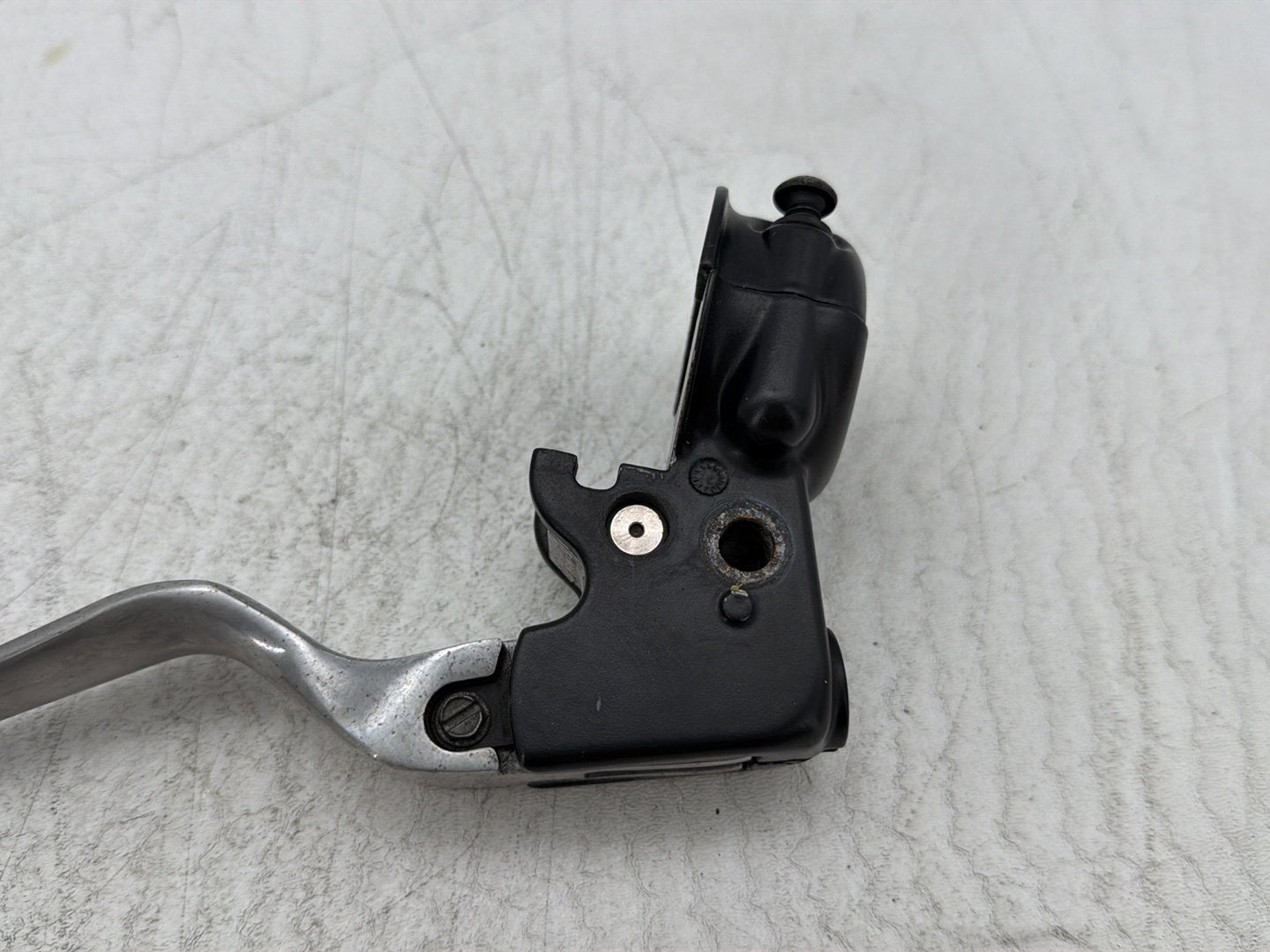 2011 Harley Heritage Softail Classic FLSTC OEM Front Left Hand Clutch Control Lever