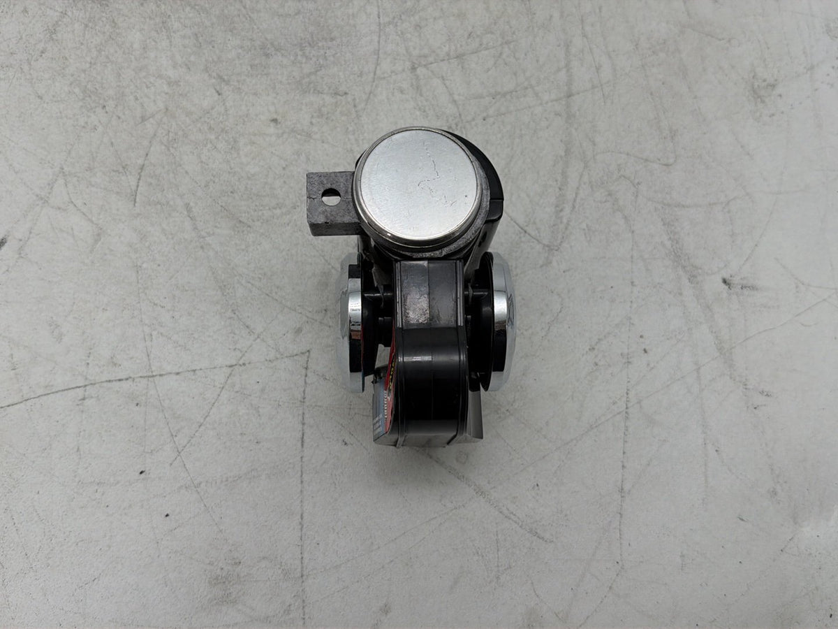 2012 Harley Electra Glide Touring Ultra OEM Signal Horn Klaxon Beep