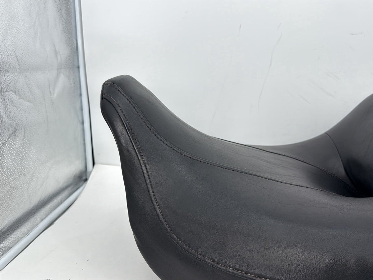 2008 Harley Touring Electra Glide Ultra OEM Passenger Rider Driver Seat Saddle