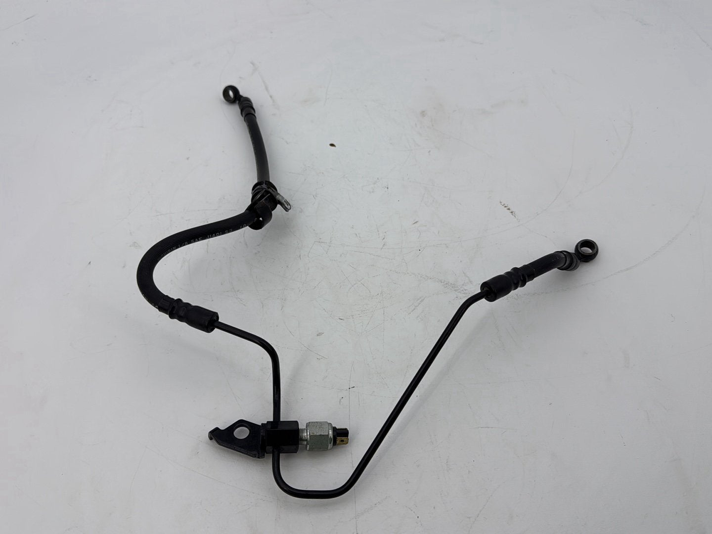 2009 Harley Sportster XL1200C 1200 Custom OEM Rear Brake Hose Line Pipe