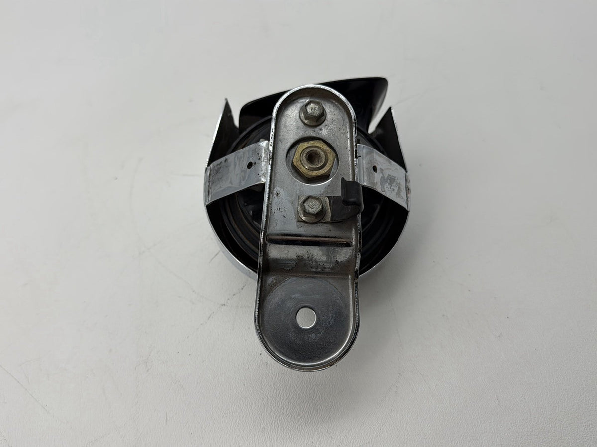 1991 Harley Heritage Softail Classic FLSTC OEM Horn Signal Klaxon Chrome Cover