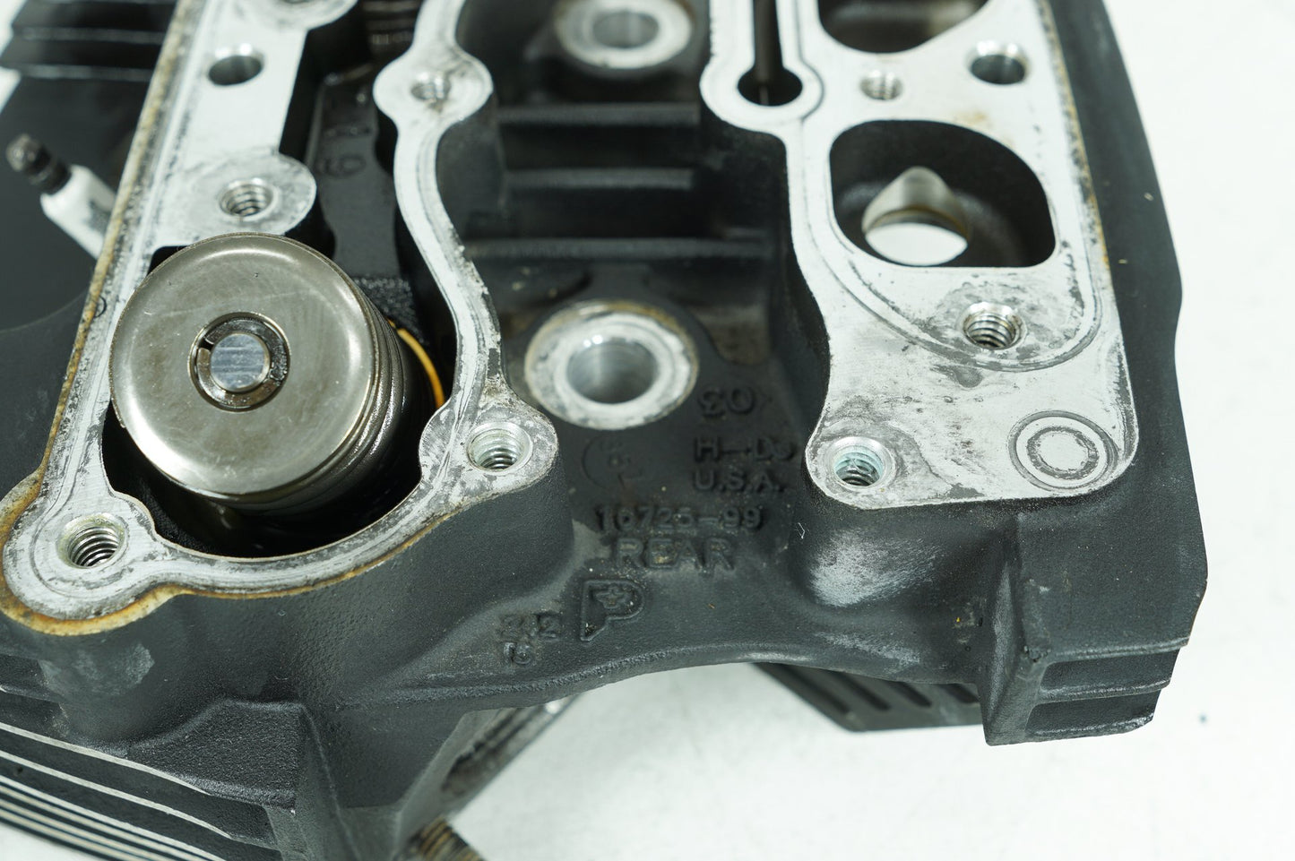 1999 - 2006 Harley-Davidson Softail Heritage Classic Rear Twin Cam Engine Cylinder Head 16725-99