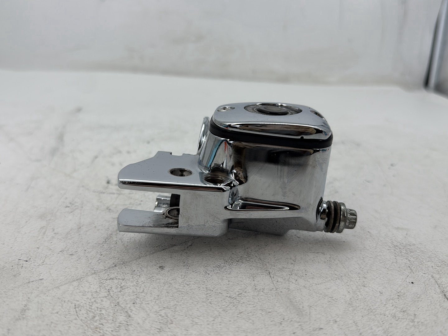 2003 Harley Electra Glide Touring Ultra FLHTCUI OEM Front Right Hand Brake Lever Master Cylinder Reservoir