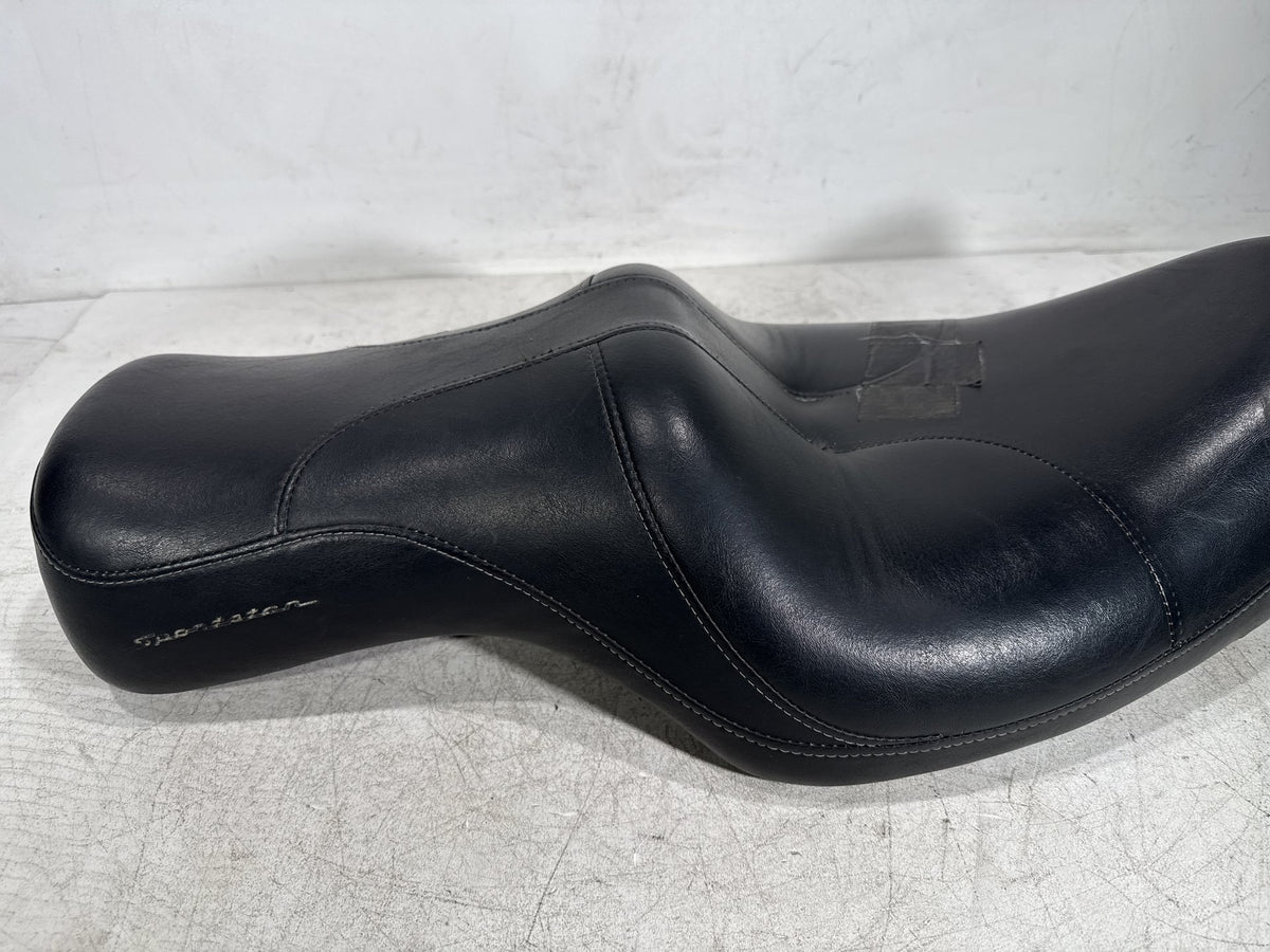 00 Harley Sportster 1200 Custom XL1200C Passenger Rider Driver Seat Saddle Torn