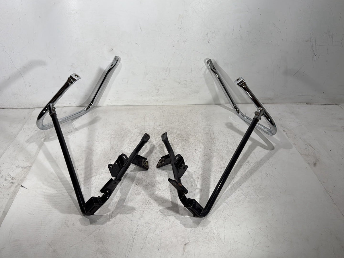 2011 Harley Electra Glide Touring OEM Rear Left Right Saddlebag Guard Rails Bar