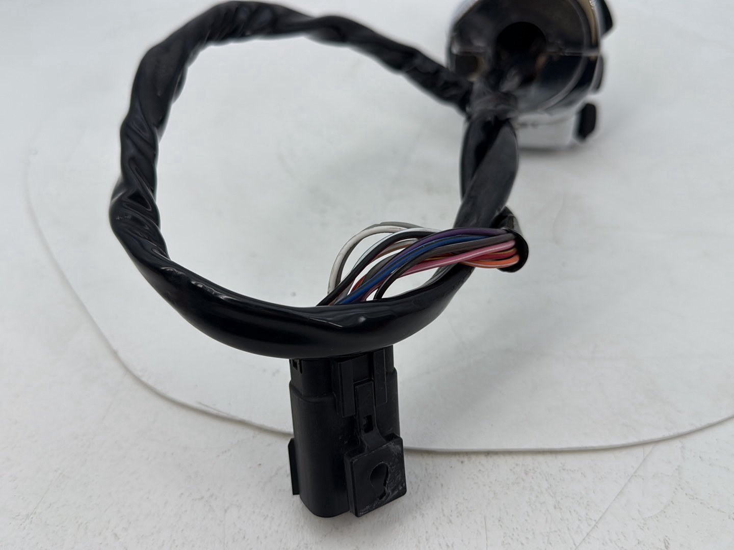 2007 - 2011 Harley-Davidson Touring Electra Glide Ultra Right Engine Start Kill Switches Controls 71684-06A