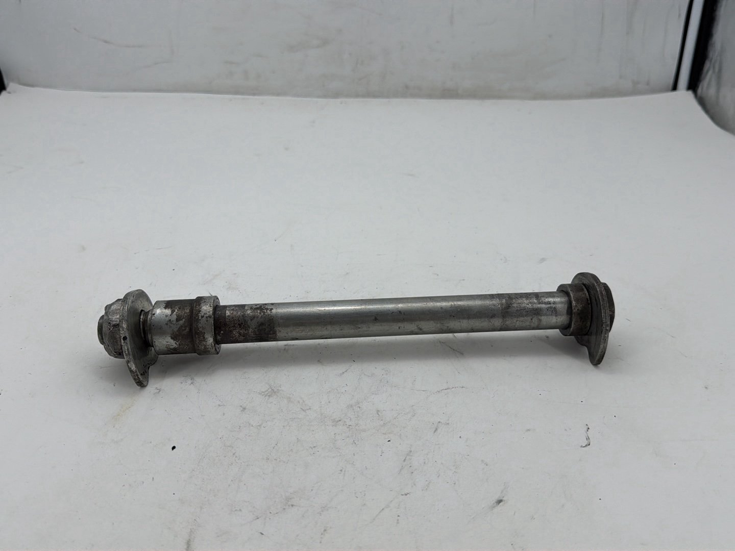 2003 Harley Road King Touring FLHRCI Classic OEM Rear Wheel Axle Bolt Shaft